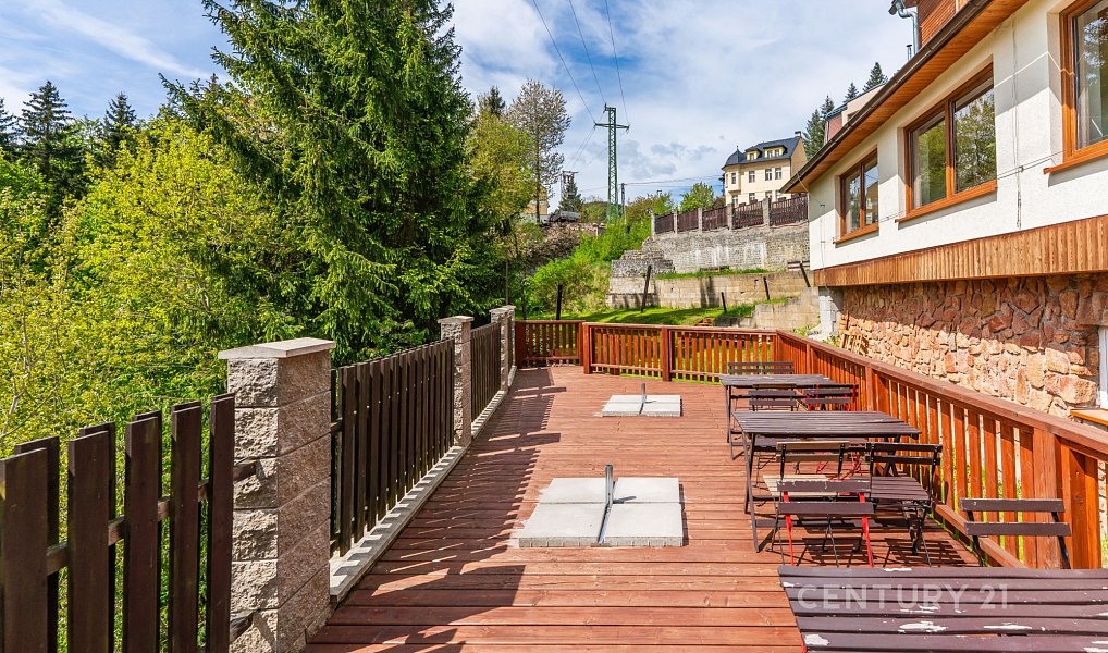 Prodej ubytovacího objektu 578 m², Jáchymov – náhled fotky 5