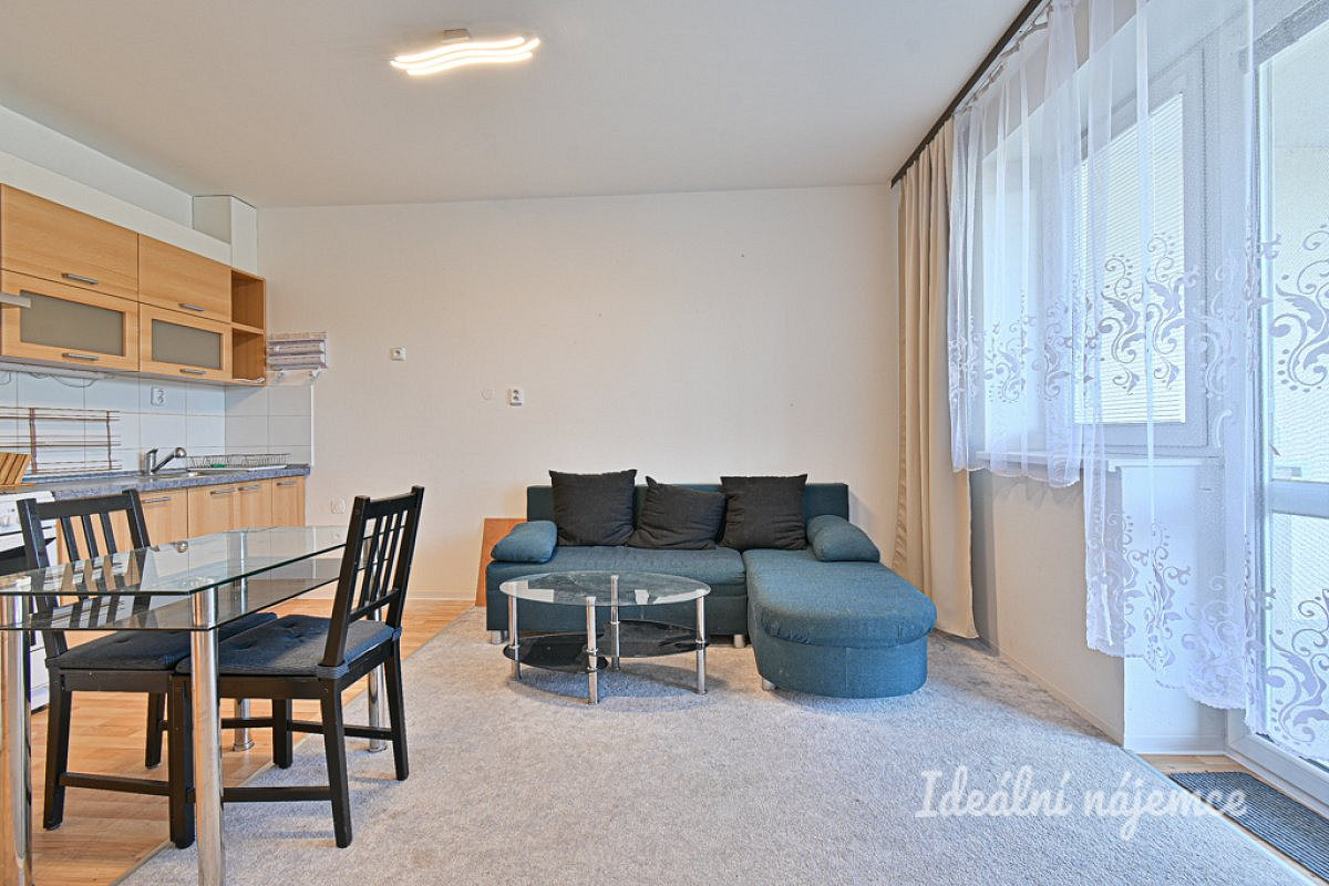 Pronájem bytu 2+kk 55 m² – fotografie 5