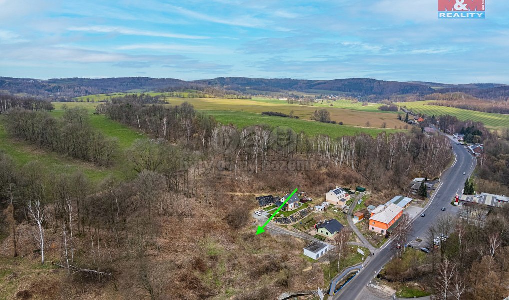 Prodej stavebního pozemku 1 218 m², Petrovice – náhled fotky 4