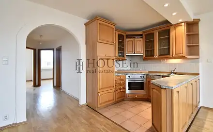 Pronájem bytu 3+kk 68 m²