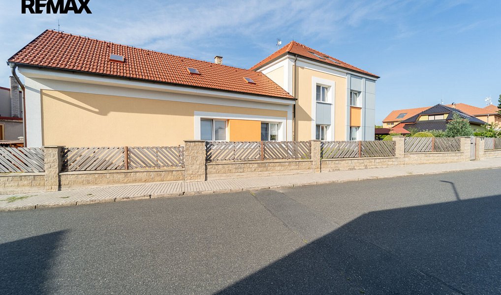 Prodej domu 172 m² s pozemkem 955 m², Krakovany – náhled fotky 3