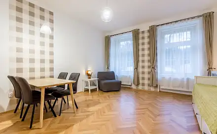 Pronájem bytu 2+1 68 m², Italská, Praha 2 - Vinohrady