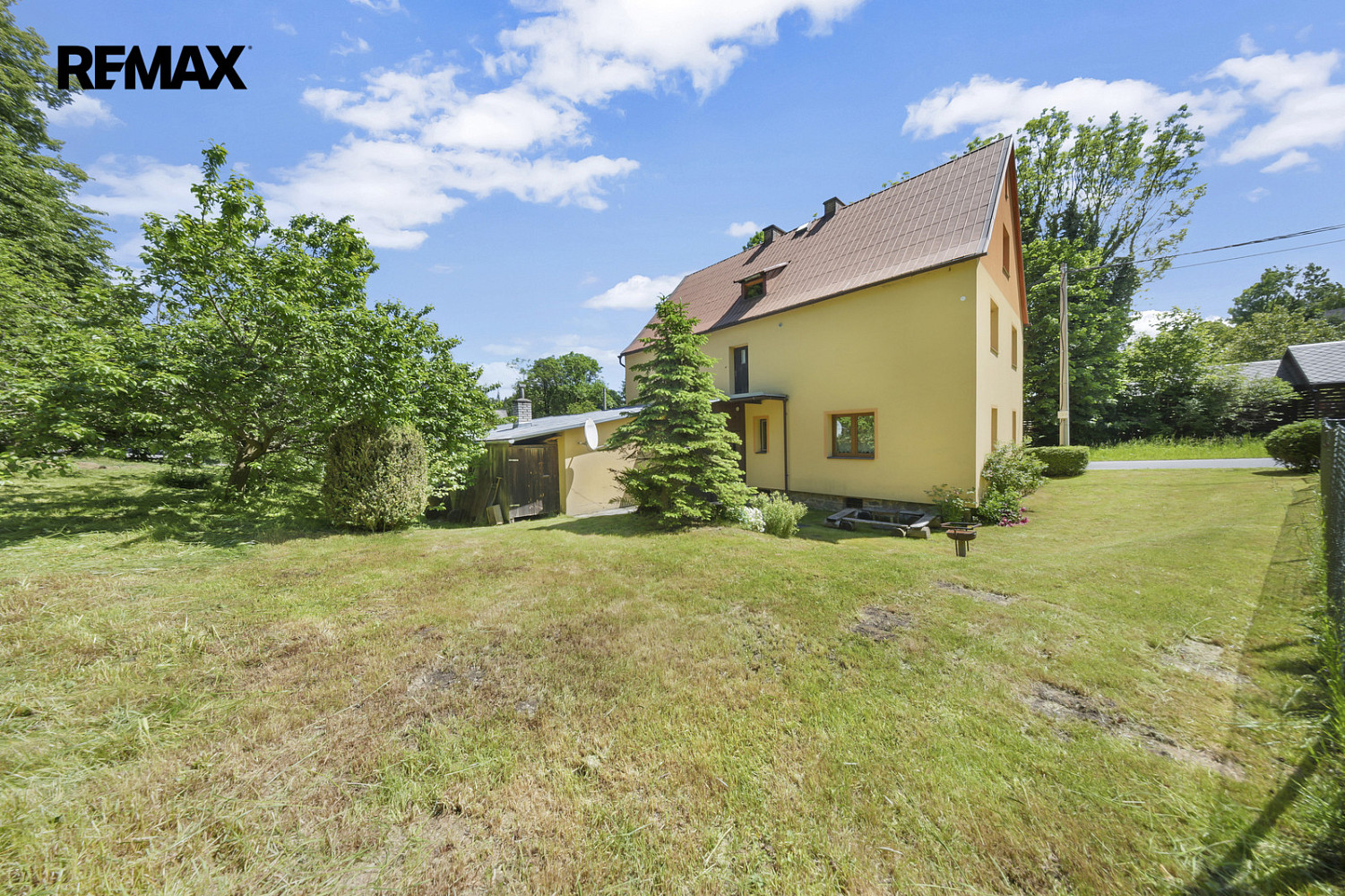Prodej ubytovacího objektu 300 m² — photo 2