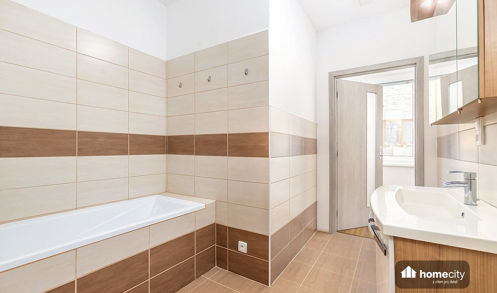 Prodej domu 108 m² s pozemkem 299 m², Lázně Bohdaneč – náhled fotky 10