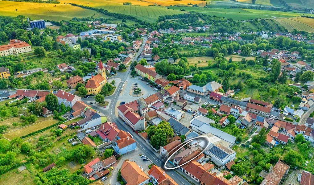 Prodej domu 107 m² s pozemkem 29 m², Koryčany – fotka 1 z 25