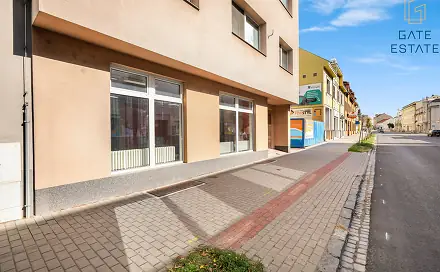 Prodej obchodních prostor 87 m², Palackého, Holešov, okres Kroměříž