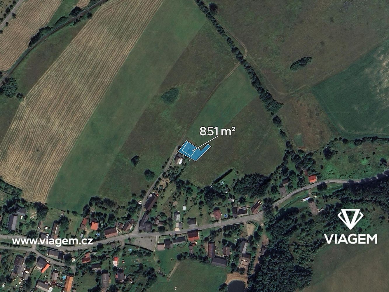 Prodej stavebního pozemku 106 m² – fotografie 2