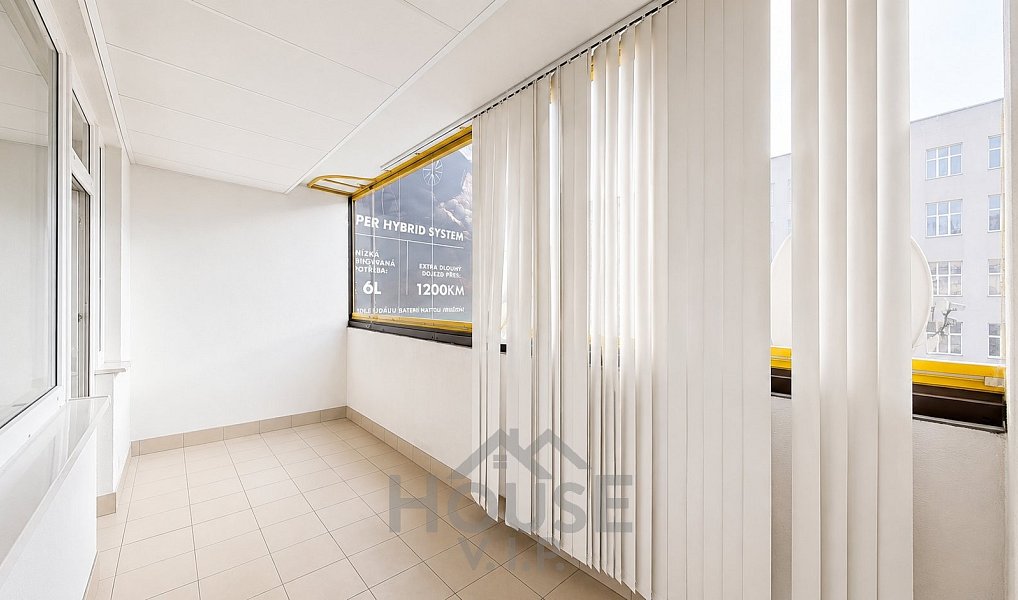 Prodej bytu 1+kk 34 m², Praha – náhled fotky 15