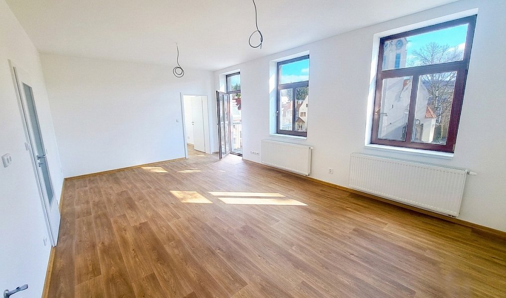 Prodej bytu 2+kk 59 m², Jablonec nad Nisou – náhled fotky 3