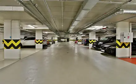 Pronájem garážového stání v Malešicích, Počernická, Praha 10 - Malešice