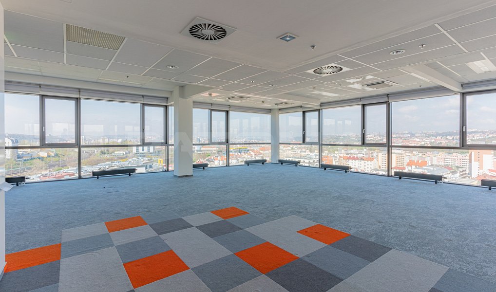 Pronájem kanceláře 645 m², Praha – náhled fotky 7