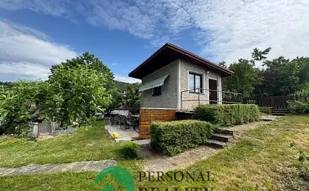 Prodej chaty/chalupy 18 m² s pozemkem 503 m², Sázava - Černé Budy, okres Benešov