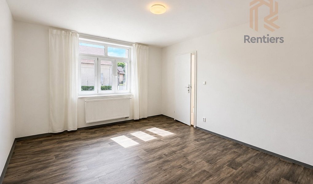 Prodej domu 145 m² s pozemkem 265 m², Rostoklaty – náhled fotky 6