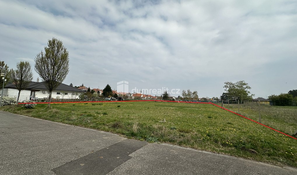 Prodej stavebního pozemku 1 269 m², Přítluky – fotka 1 z 7