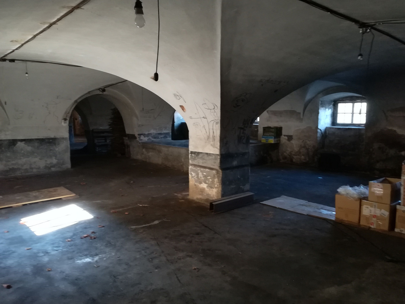 Pronájem skladovacích prostor 161 m²