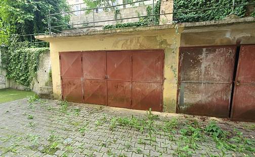 Pronájem garáže, 19 m2 - Praha - Smíchov, Na Březince, Praha 5 - Smíchov