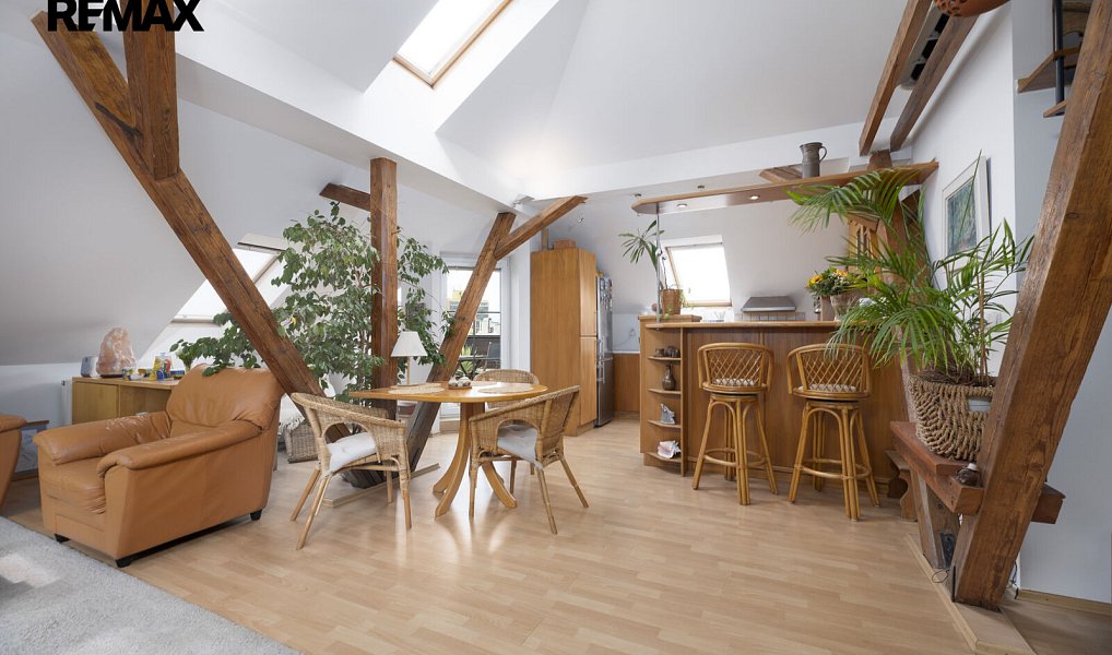 Prodej bytu 4+kk 140 m², Ostrava – fotka 1 z 19
