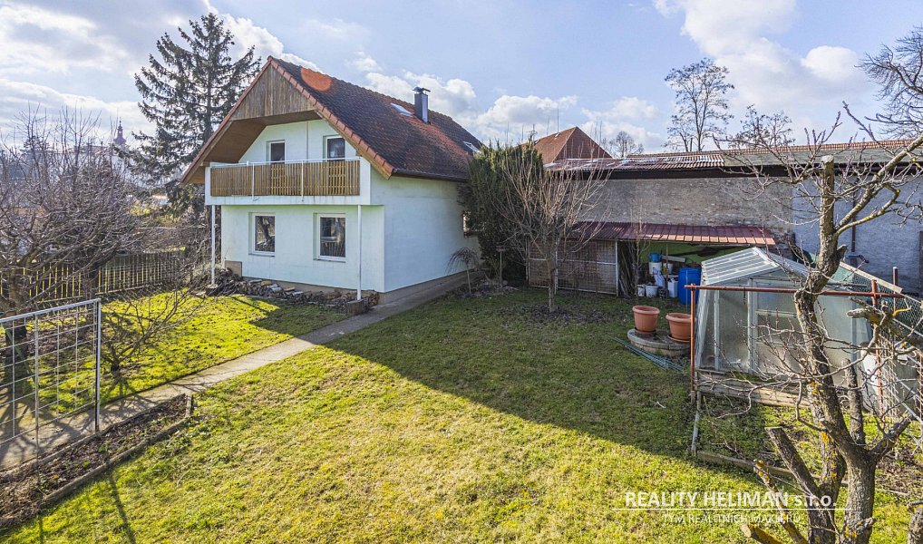 Prodej domu 393 m² s pozemkem 775 m², Líbeznice – náhled fotky 39