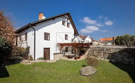 Prodej domu 250 m² s pozemkem 461 m², Dr. E. Beneše, Sedlec-Prčice - Sedlec, okres Příbram