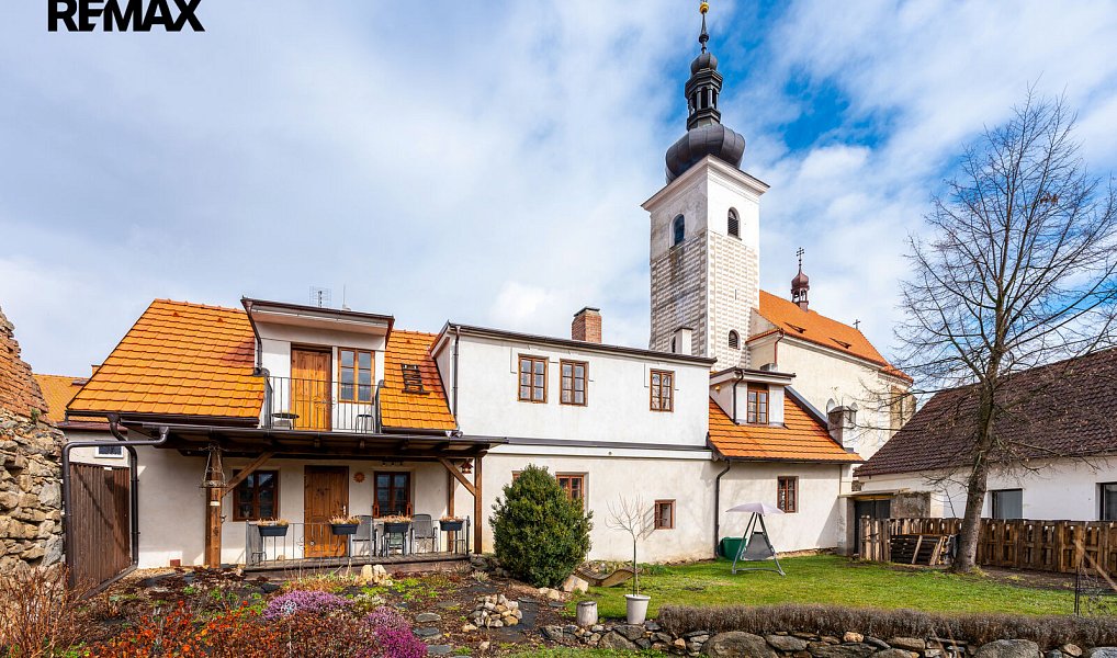Prodej ubytovacího objektu 340 m², Sedlec-Prčice – fotka 1 z 38