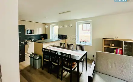 Prodej bytu 3+kk 92 m², Na Chmelnici, Slaný - Kvíc, okres Kladno