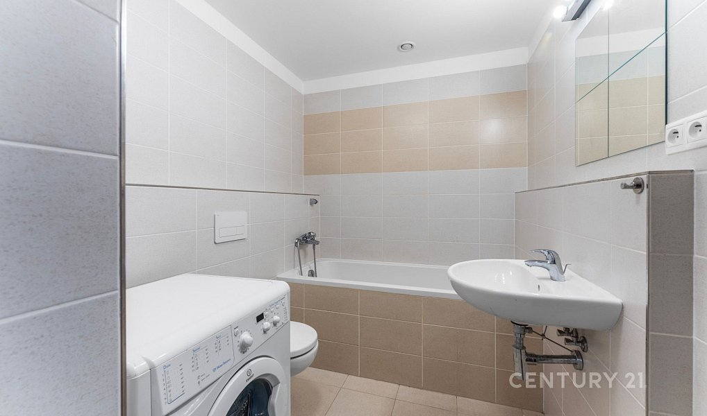 Prodej bytu 1+kk 34 m², Praha – náhled fotky 7