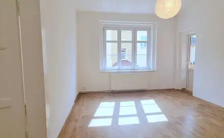 Pronájem bytu 2+1 60 m²