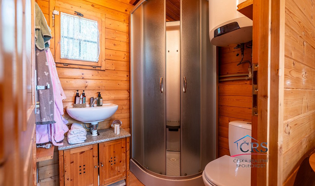 Prodej chaty/chalupy 23 m² s pozemkem 370 m², Praha – náhled fotky 13