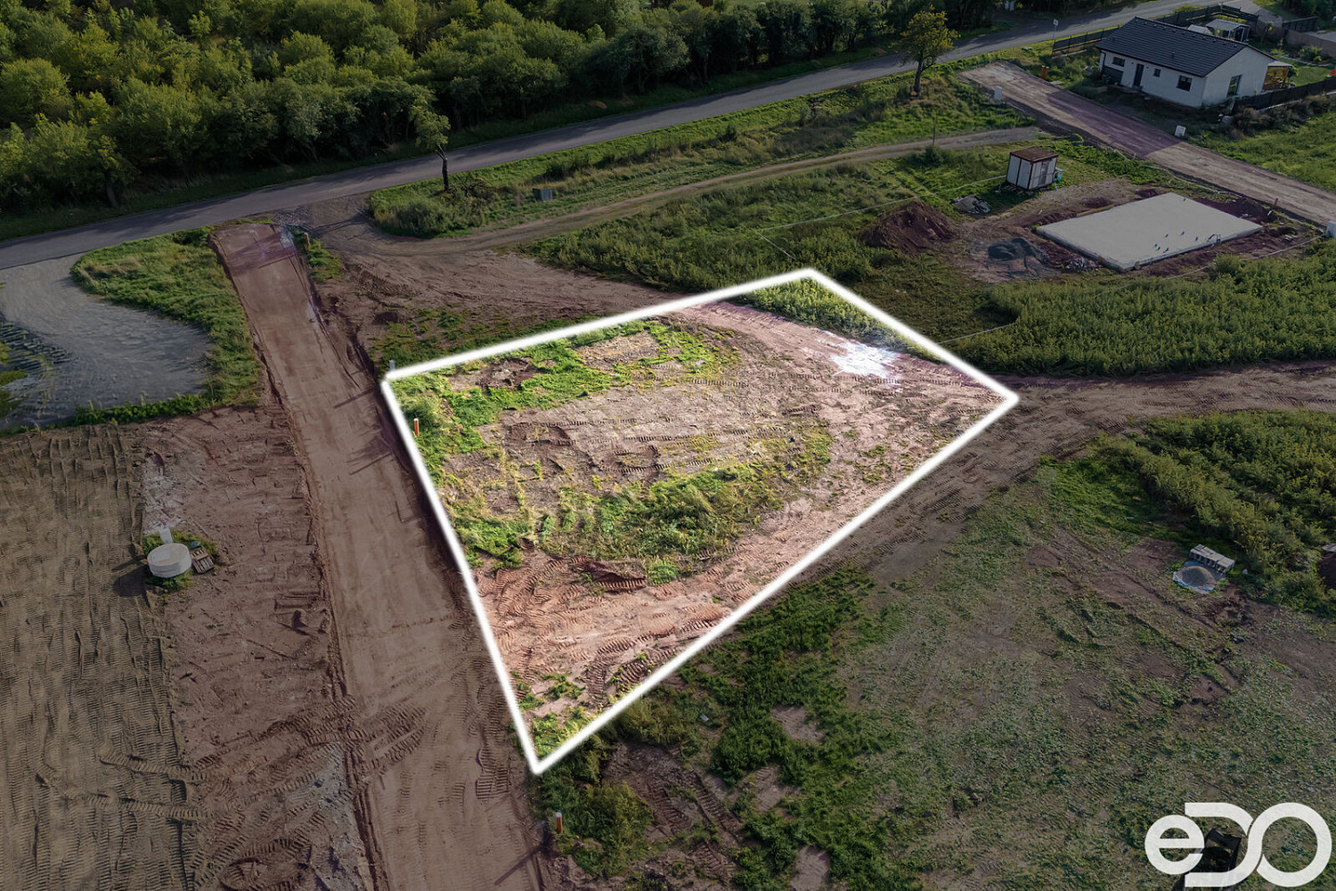 Prodej stavebního pozemku 855 m² – fotografie 3