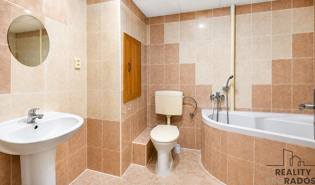Prodej bytu 3+1 63 m², Krnov – náhled fotky 5