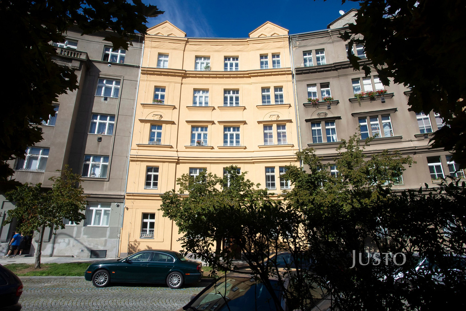 Pronájem bytu 2+1 78 m² – fotografie 2