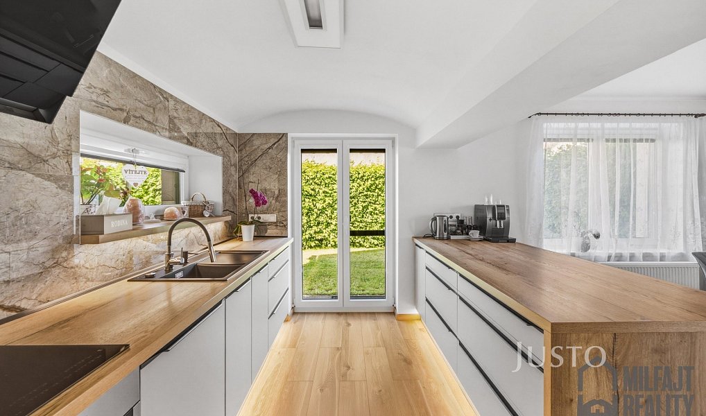 Prodej domu 205 m² s pozemkem 1 469 m², Jindřichovice pod Smrkem – náhled fotky 7