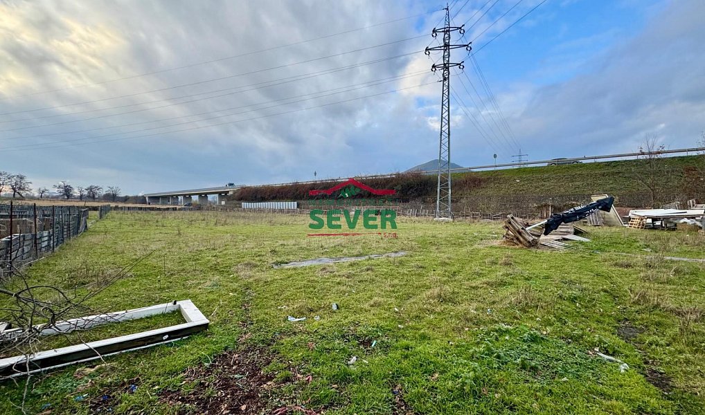Prodej pole 11 088 m², Mlékojedy – náhled fotky 2