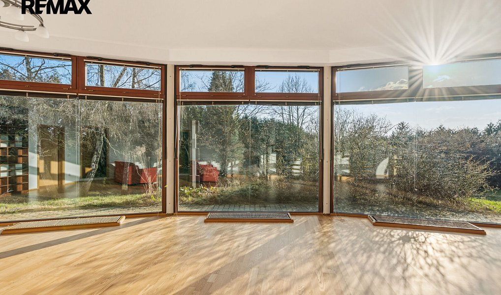 Prodej domu 311 m² s pozemkem 4 029 m², Velké Popovice – náhled fotky 12