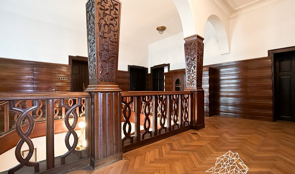 Prodej domu 900 m² s pozemkem 2 018 m², Krnov – náhled fotky 8