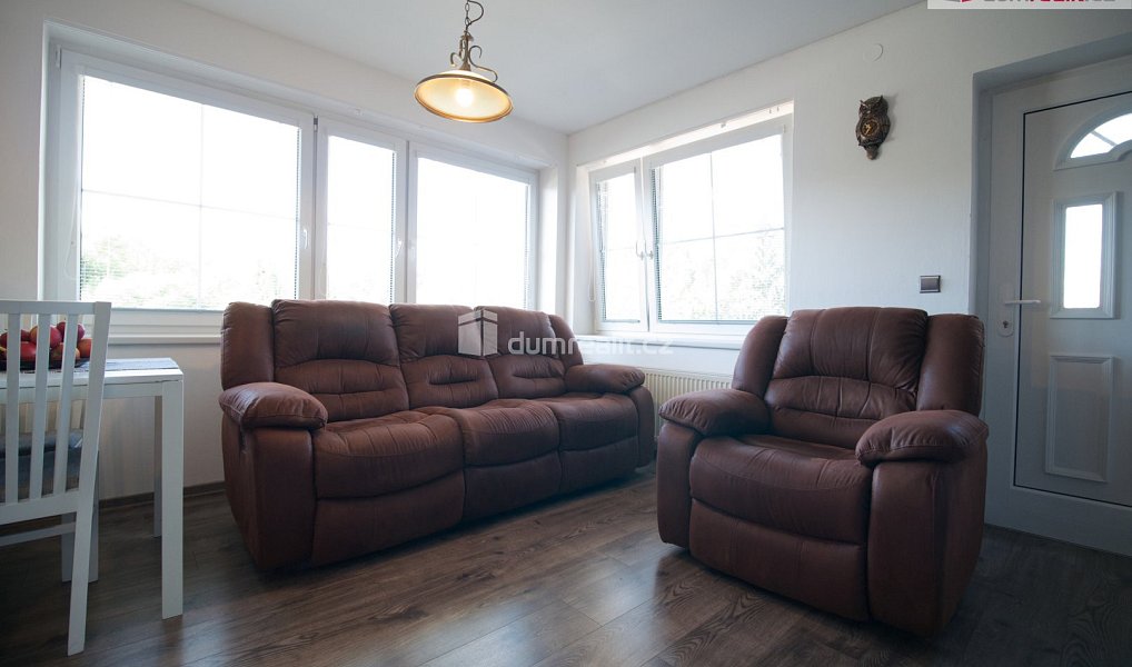 Prodej domu 140 m² s pozemkem 637 m², Žákava – náhled fotky 12