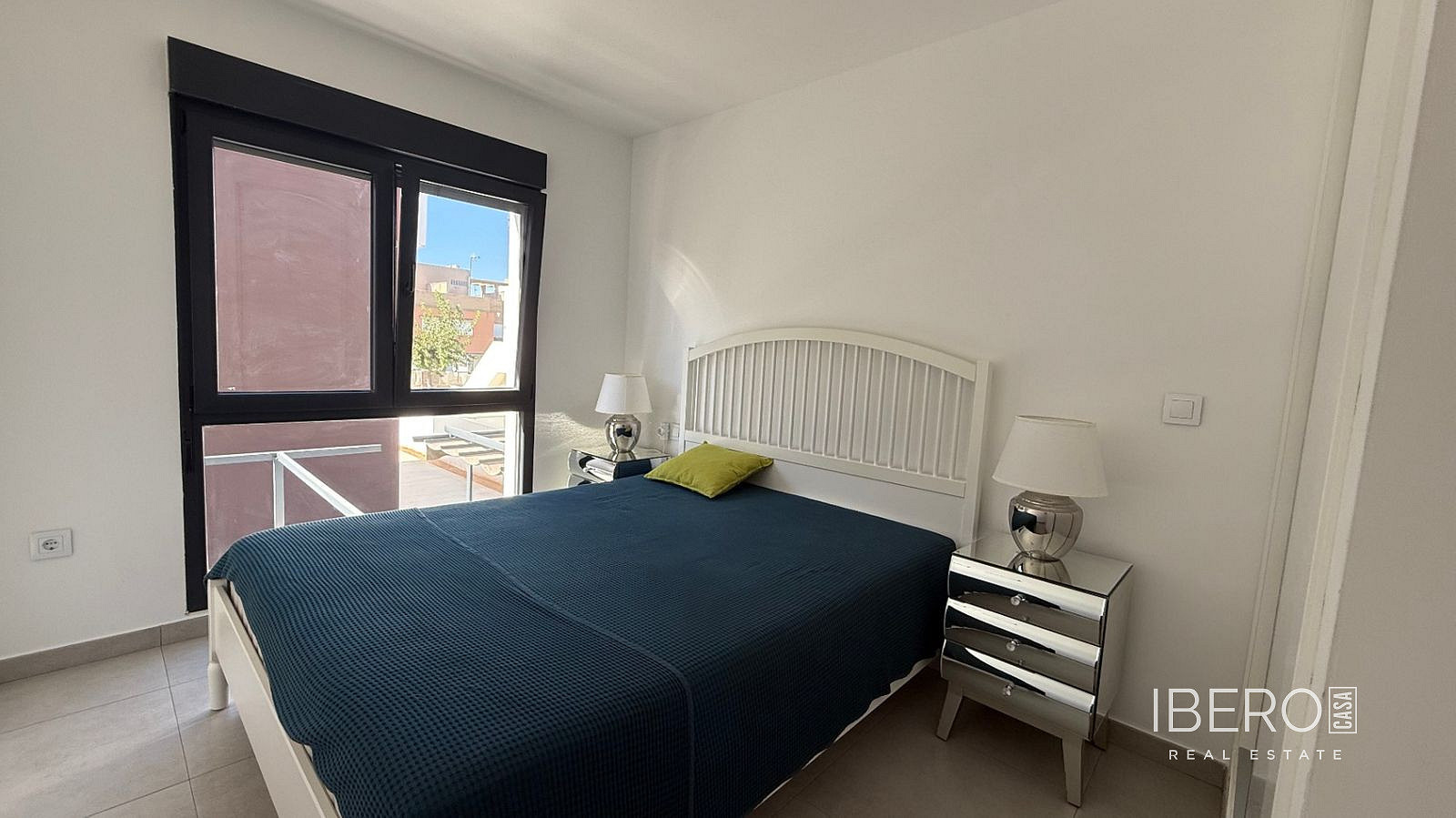 Prodej bytu 3+kk 61 m² – pohled 4