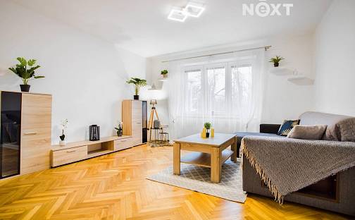 Prodej bytu 3+1 80 m², Sládkova, Žatec, okres Louny