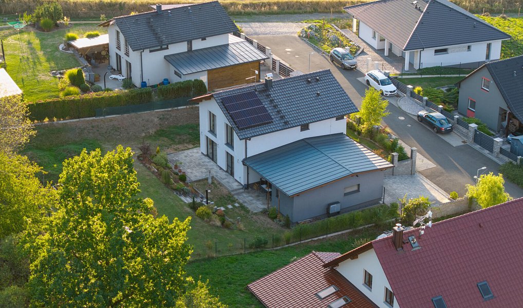 Prodej domu 151 m² s pozemkem 919 m², Dolany – náhled fotky 3
