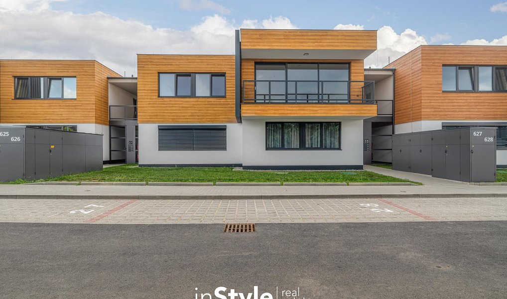Pronájem bytu 1+kk 32 m², Uherské Hradiště – fotka 1 z 22