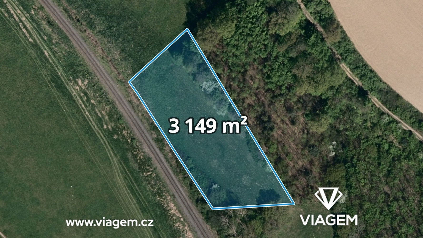 Prodej pole 1 574 m²