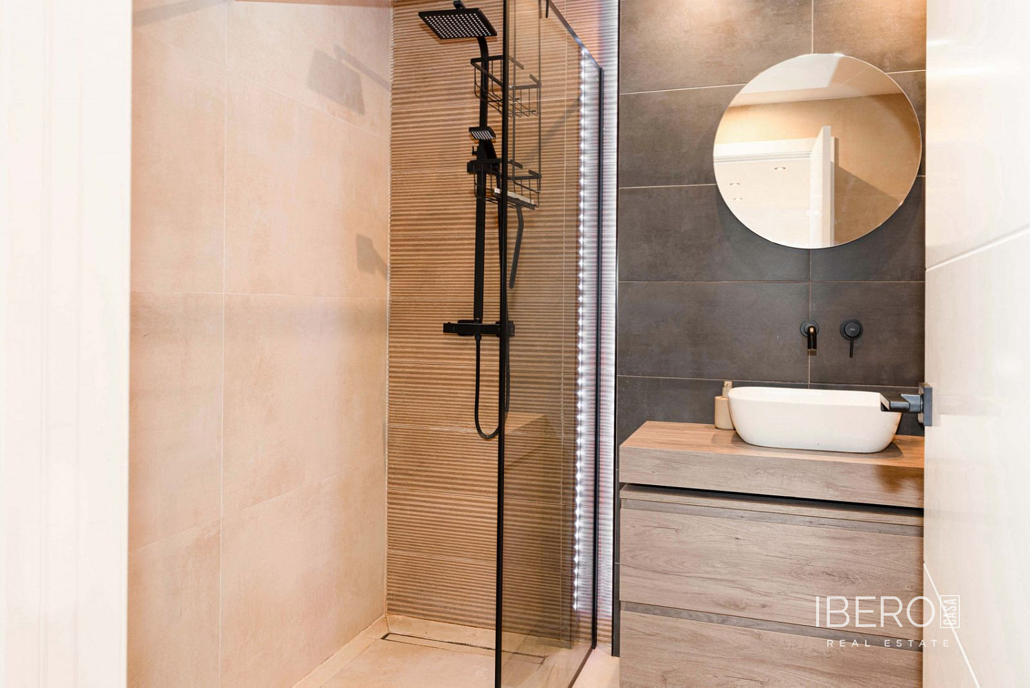 Prodej bytu 3+kk 95 m² - Vista 6