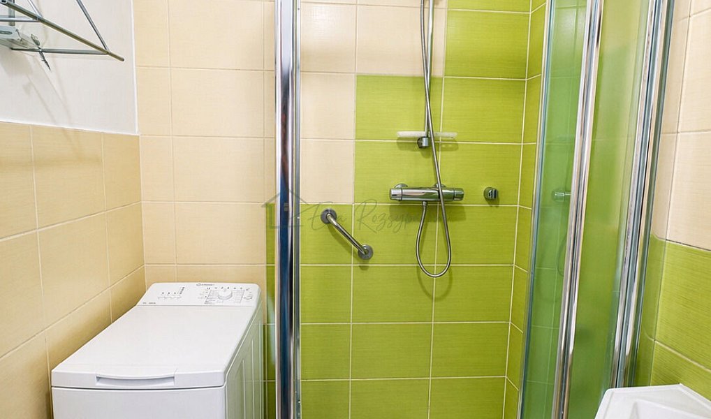 Prodej bytu 3+1 60 m², Vsetín – náhled fotky 9