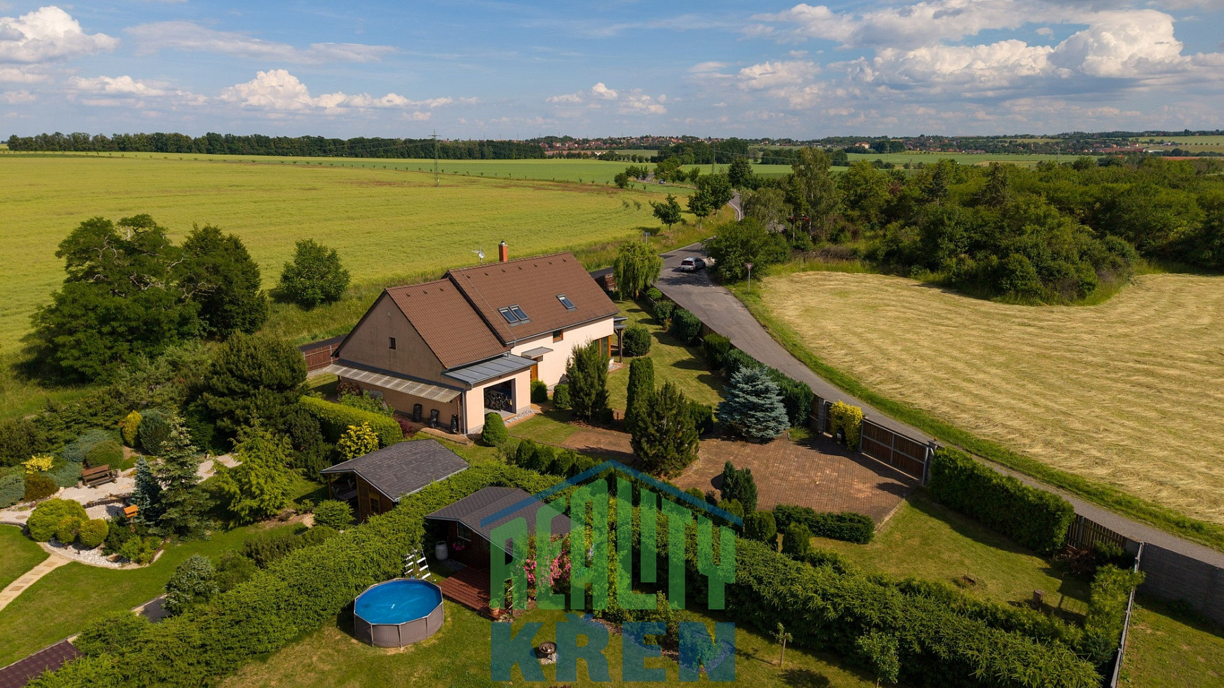 Prodej domu 151 m² s pozemkem 1 144 m², Unhošť