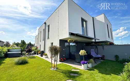 Prodej bytu 4+kk 237 m², Unhošť, okres Kladno