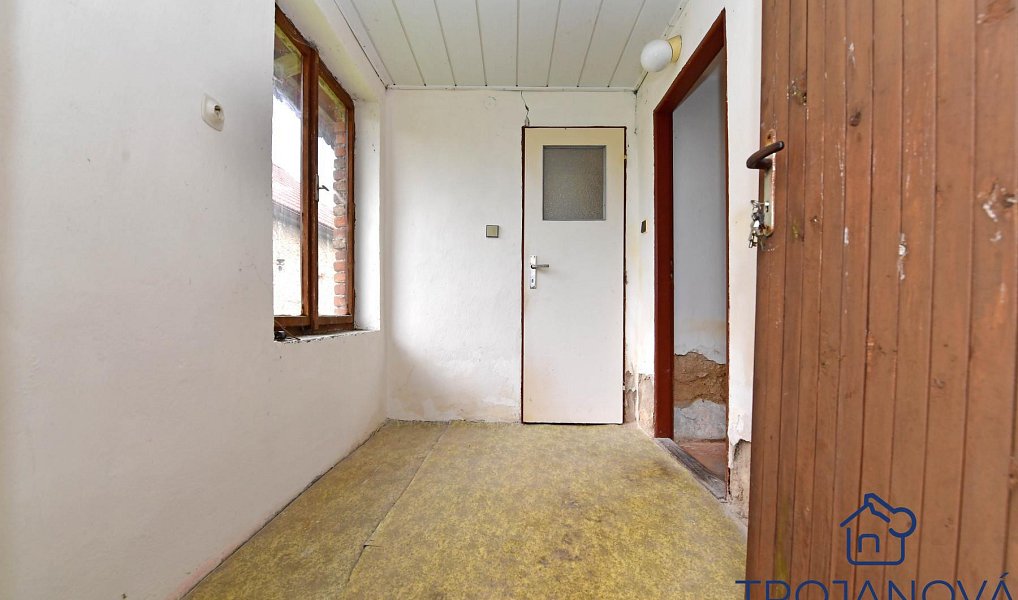 Prodej domu 120 m² s pozemkem 951 m², Tehov – náhled fotky 12