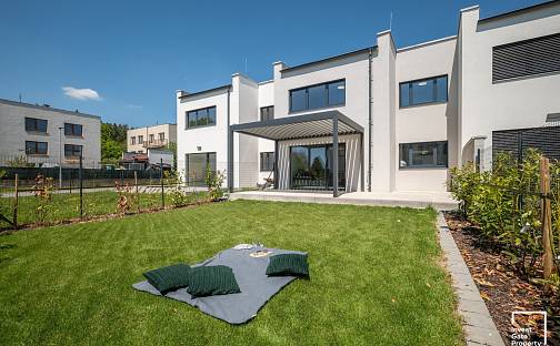 Prodej domu 148 m² s pozemkem 358 m², U Školky, Borek, okres České Budějovice