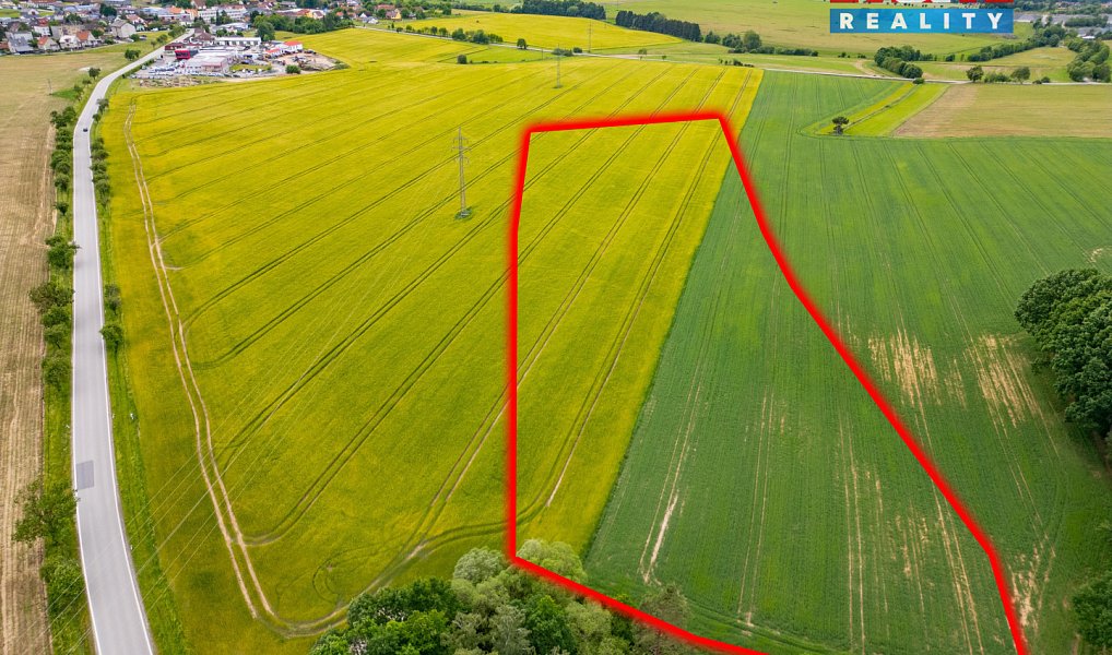 Prodej pole 19 767 m², Slapy – fotka 1 z 12