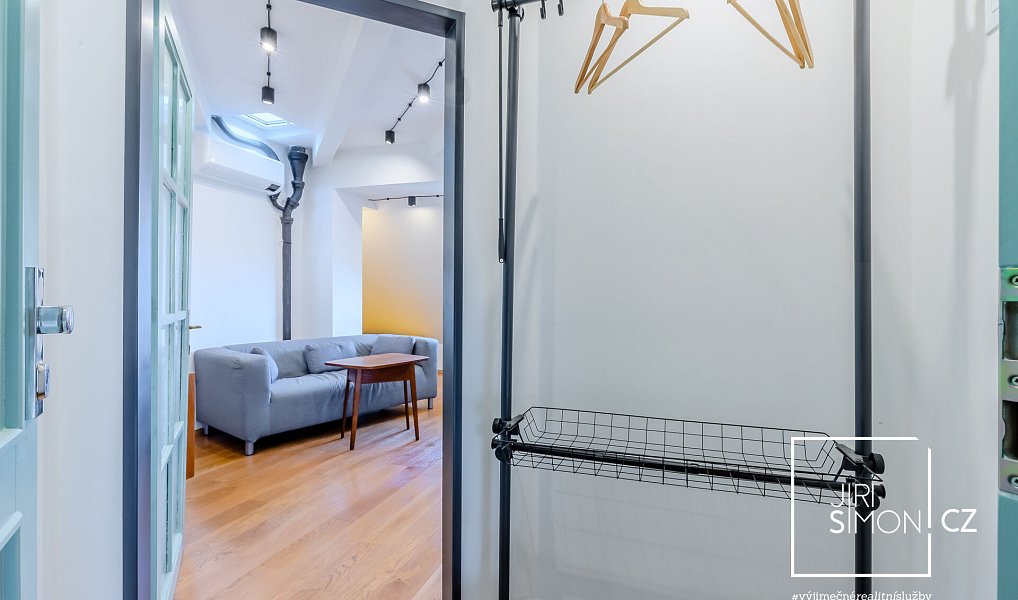 Prodej bytu 1+kk 40 m², Praha – náhled fotky 13