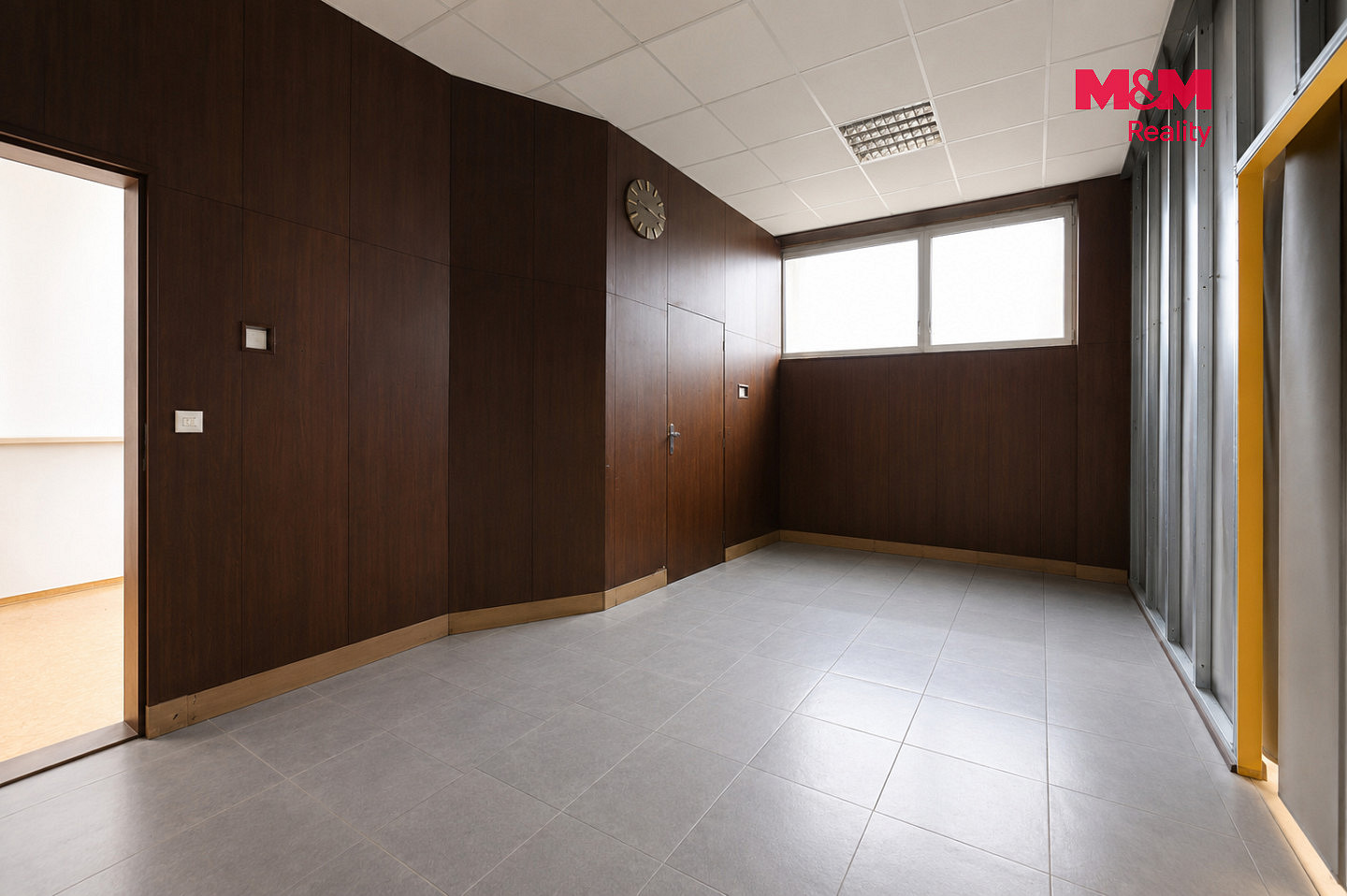 Pronájem obchodních prostor 93 m² – fotografie 5